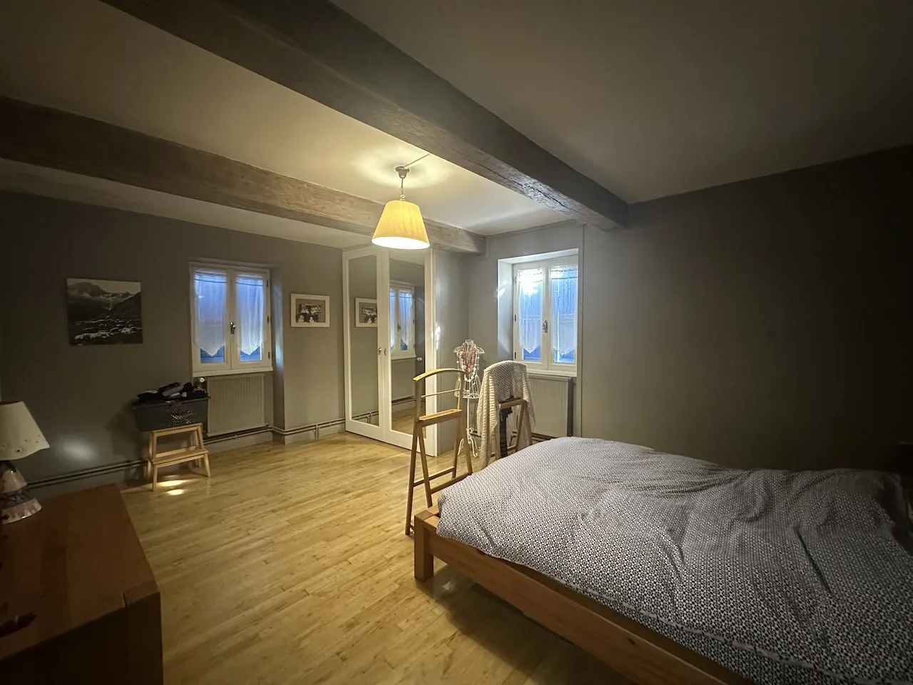 Authentique ferme ancienne avec dépendances, 180 m² habitables, terrain 1,3 ha à Artaix 