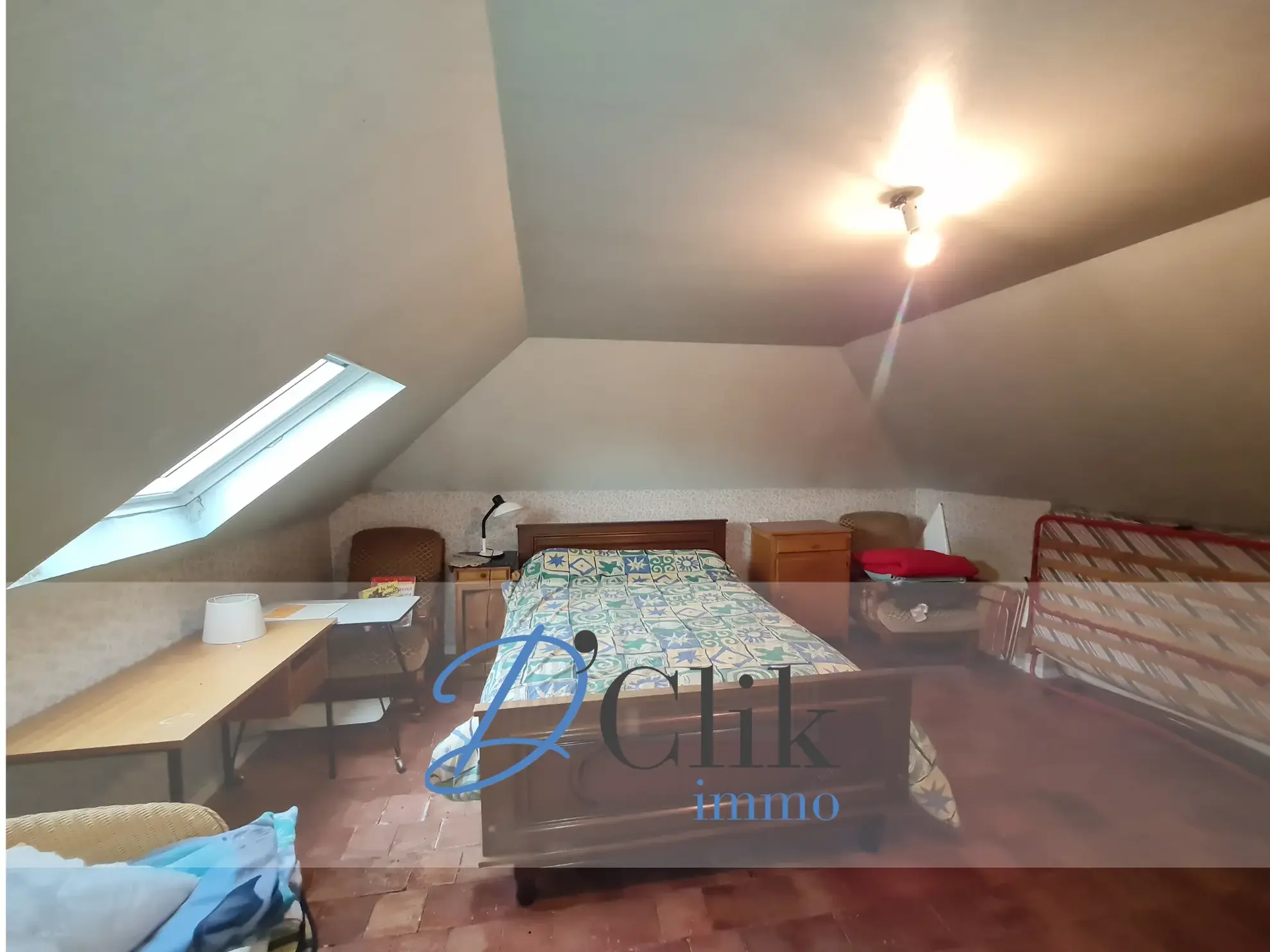 Maison de ville authentique en centre-ville de Change avec 5 chambres 