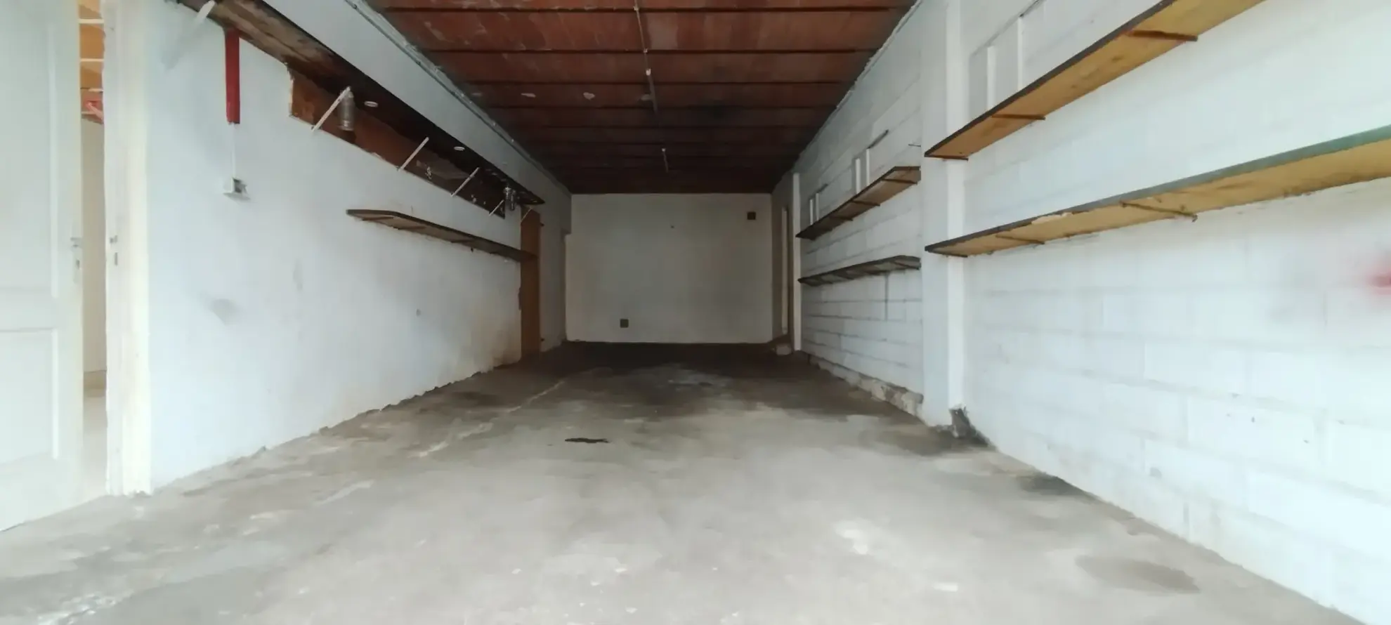 Ensemble immobilier avec deux maisons, annexes et potentiel multi-activités à Neuilly l'Eveque 