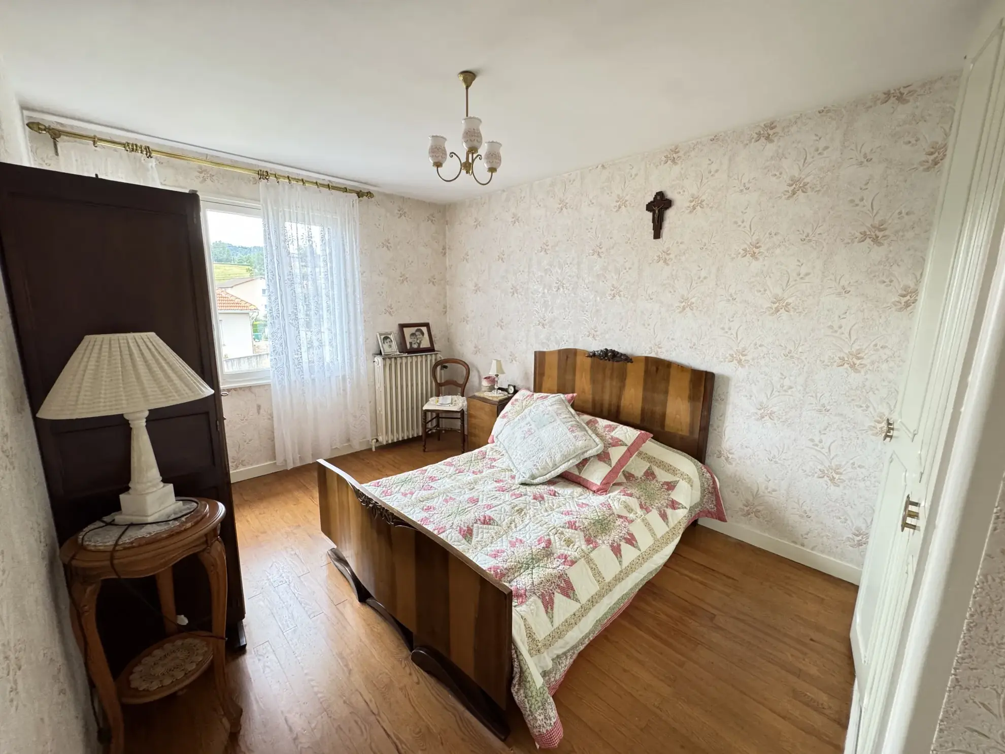 Maison à vendre à Bourg de Thizy avec terrain de 800 m² - 3 chambres 