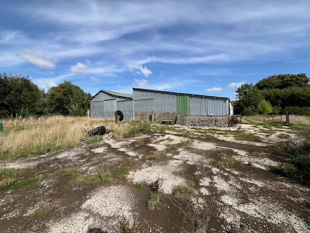 Achat hangar agricole de 600 m² à Coulonvillers avec terrains mitoyens 