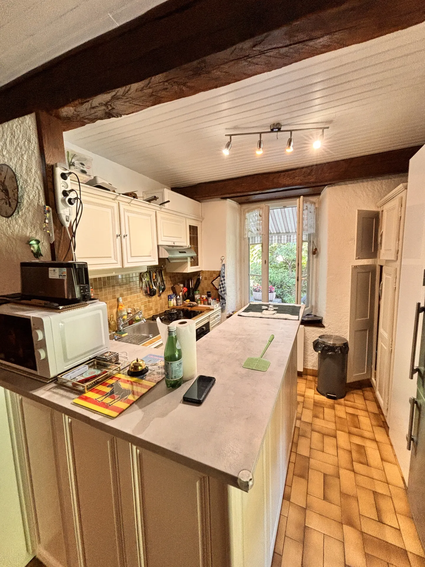 Maison T4 de 84 m² avec parcelle arborée et accès rivière à Bonac Irazein 