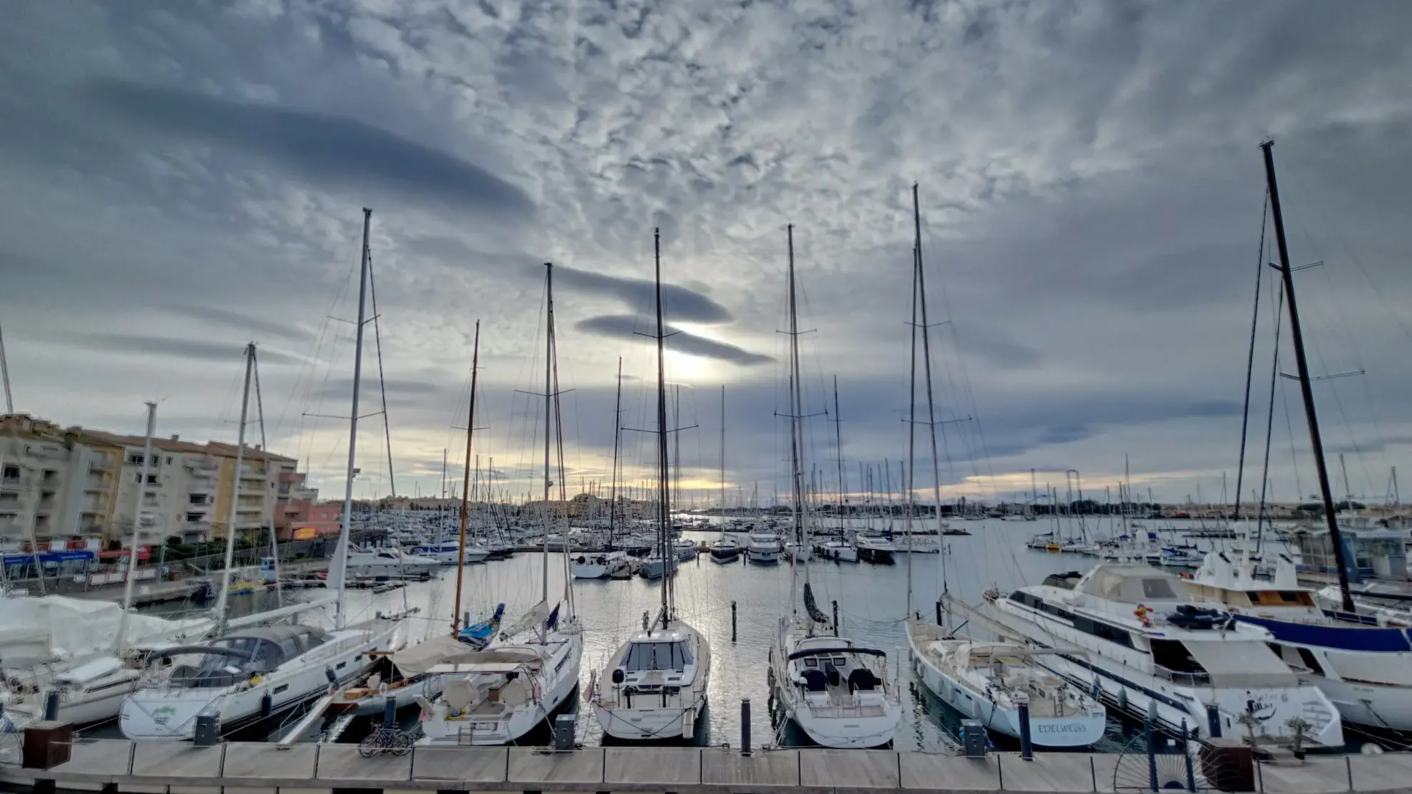 Charmant 2 pièces avec vue sur le port au Cap d'Agde 
