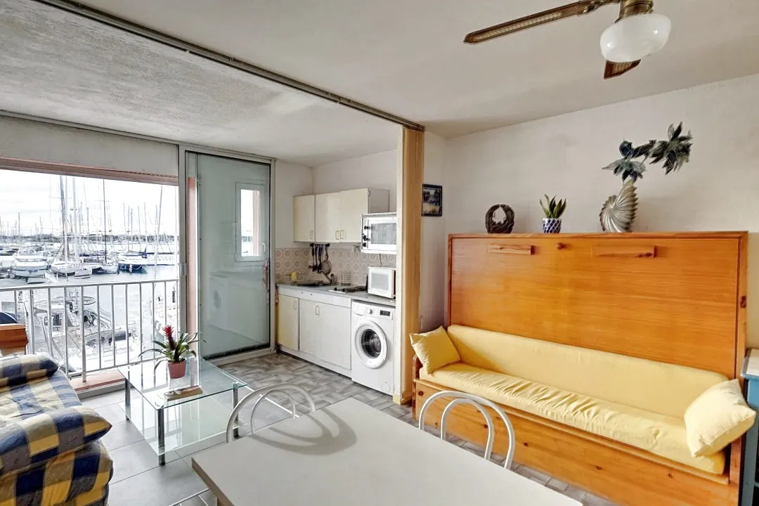 Charmant 2 pièces avec vue sur le port au Cap d'Agde 