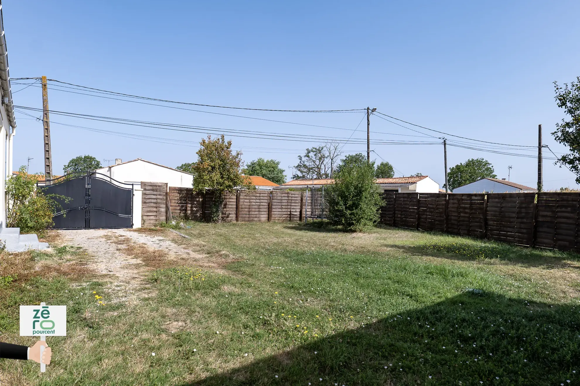 Superbe maison de plain-pied de 83m² à L’Île-d’Elle, idéale pour famille, avec jardin et garage 