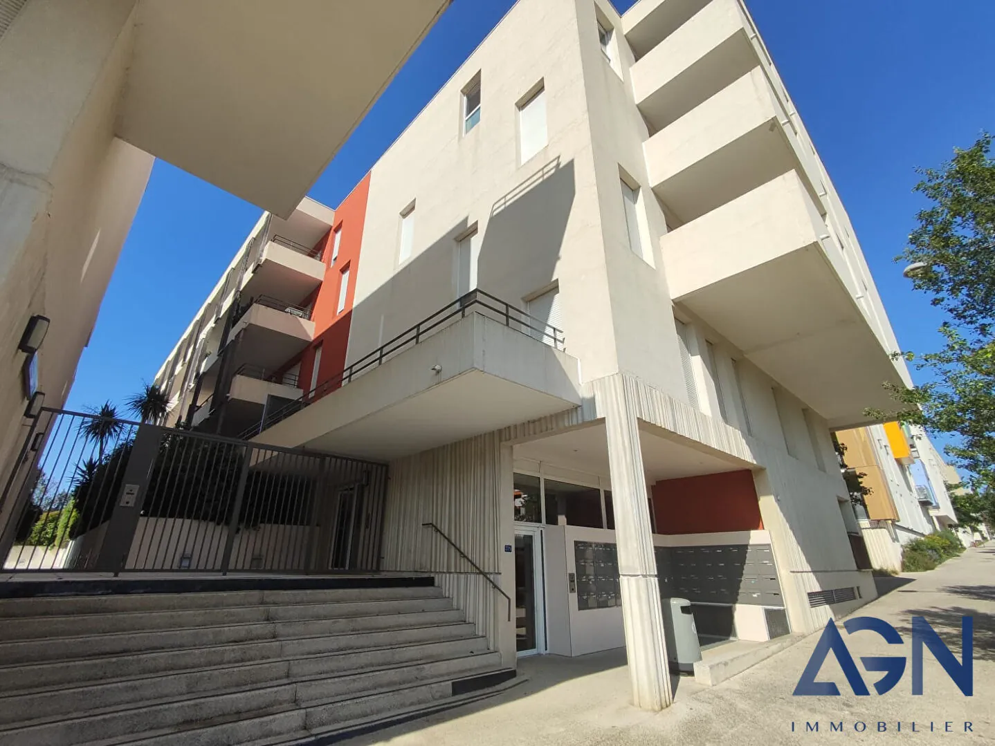 Appartement 2 pièces de 41,1 m² avec terrasse et parking à Juvignac 