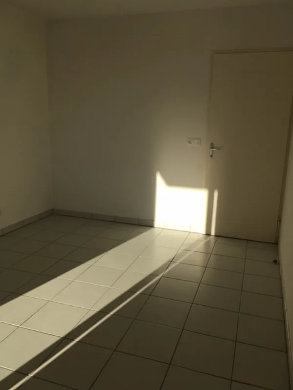 Appartement 2 pièces de 41,1 m² avec terrasse et parking à Juvignac 