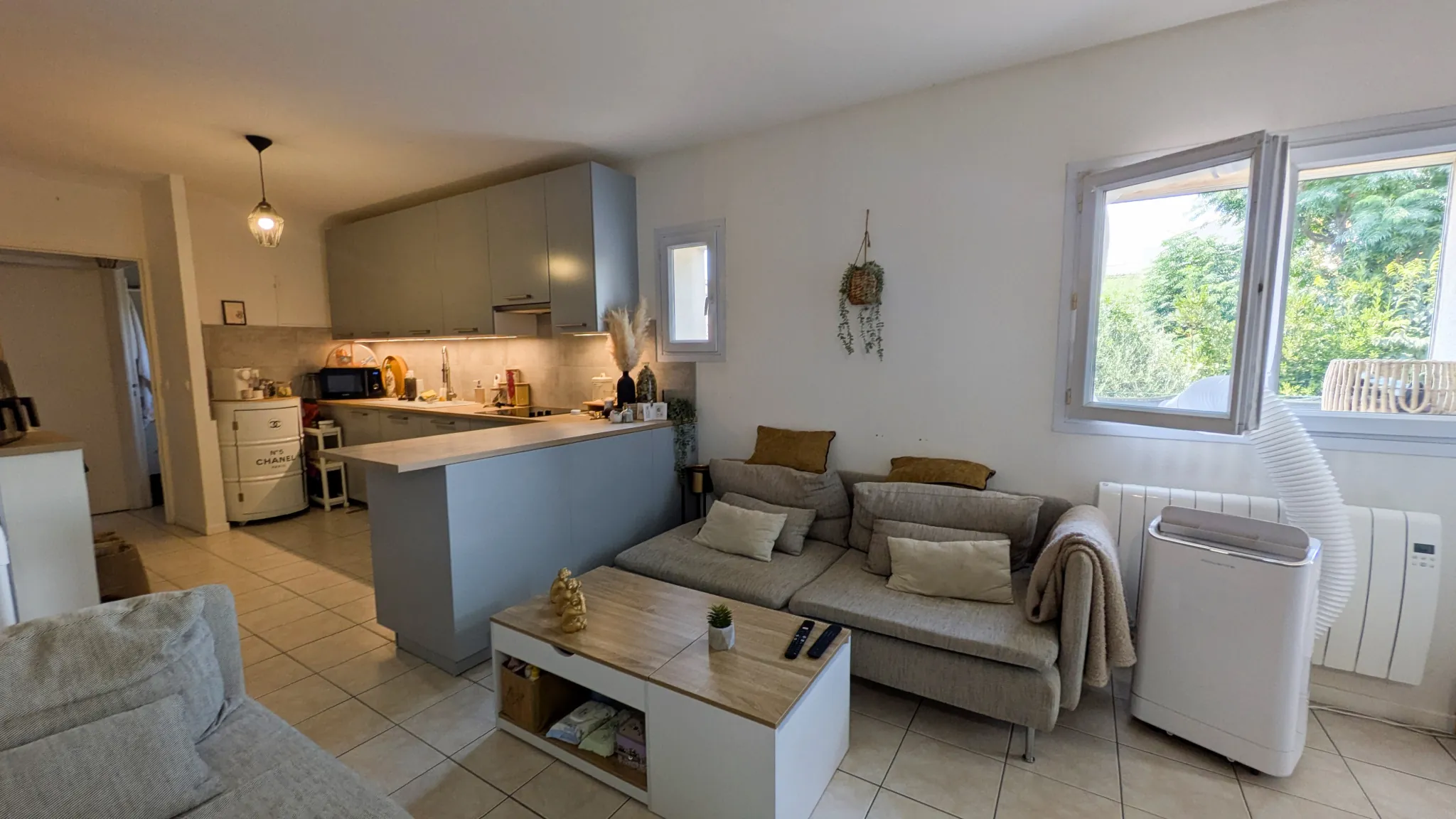 Maison 3 pièces de 54m² avec extérieur privé au Beausset 