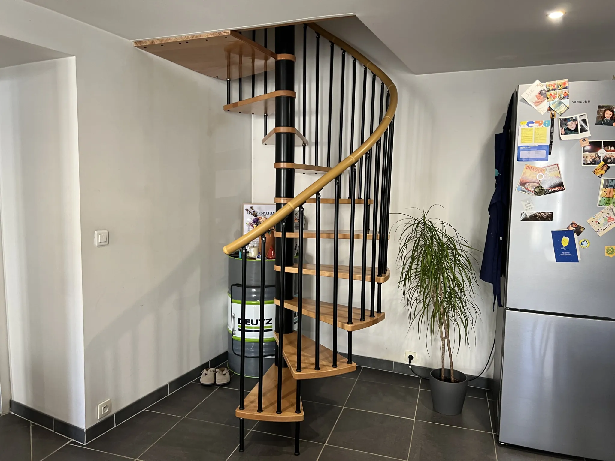 Charmante maison de ville rénovée avec terrasse à Saint-Jean-d’Hermine 