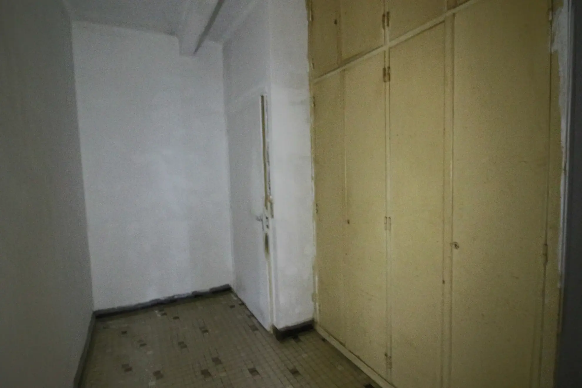 Immeuble à vendre au centre de Puy l'Évêque - Opportunité d'investissement avec revenu locatif 