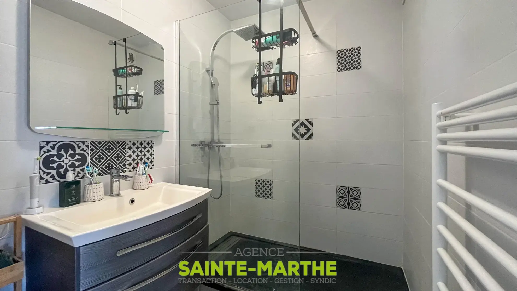 Appartement T3 à Niort avec balcon, parking et cave - Secteur gare/avenue de Limoges 