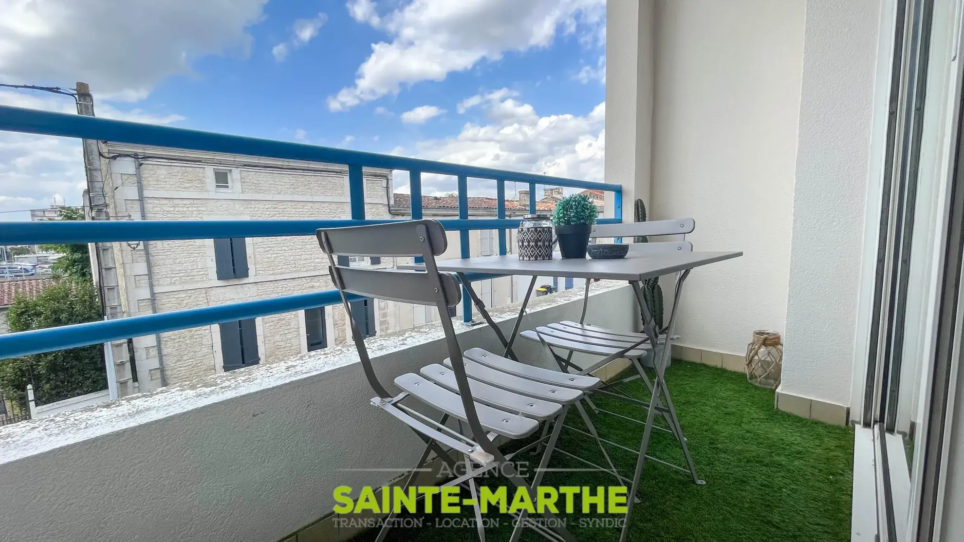 Appartement T3 à Niort avec balcon, parking et cave - Secteur gare/avenue de Limoges 