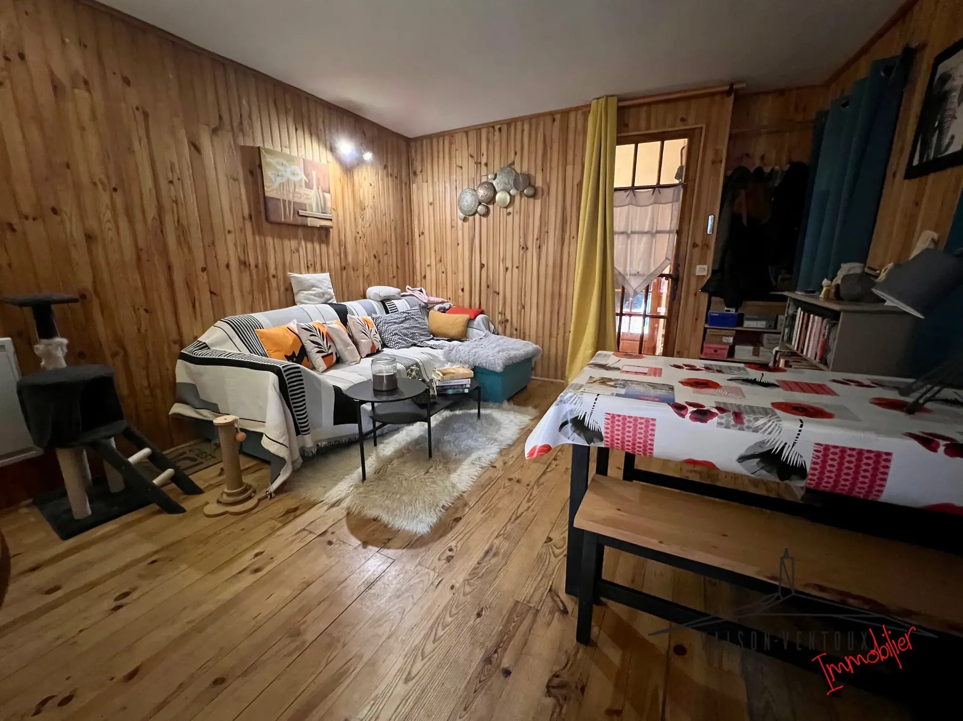 Appartement T2 lumineux de 41 m² avec terrasse au centre de Buis-les-Barronies 