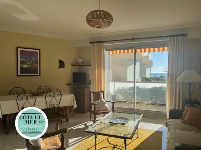 Appartement avec vue mer à Saint Jean de Monts – 2 chambres, balcon, parking 