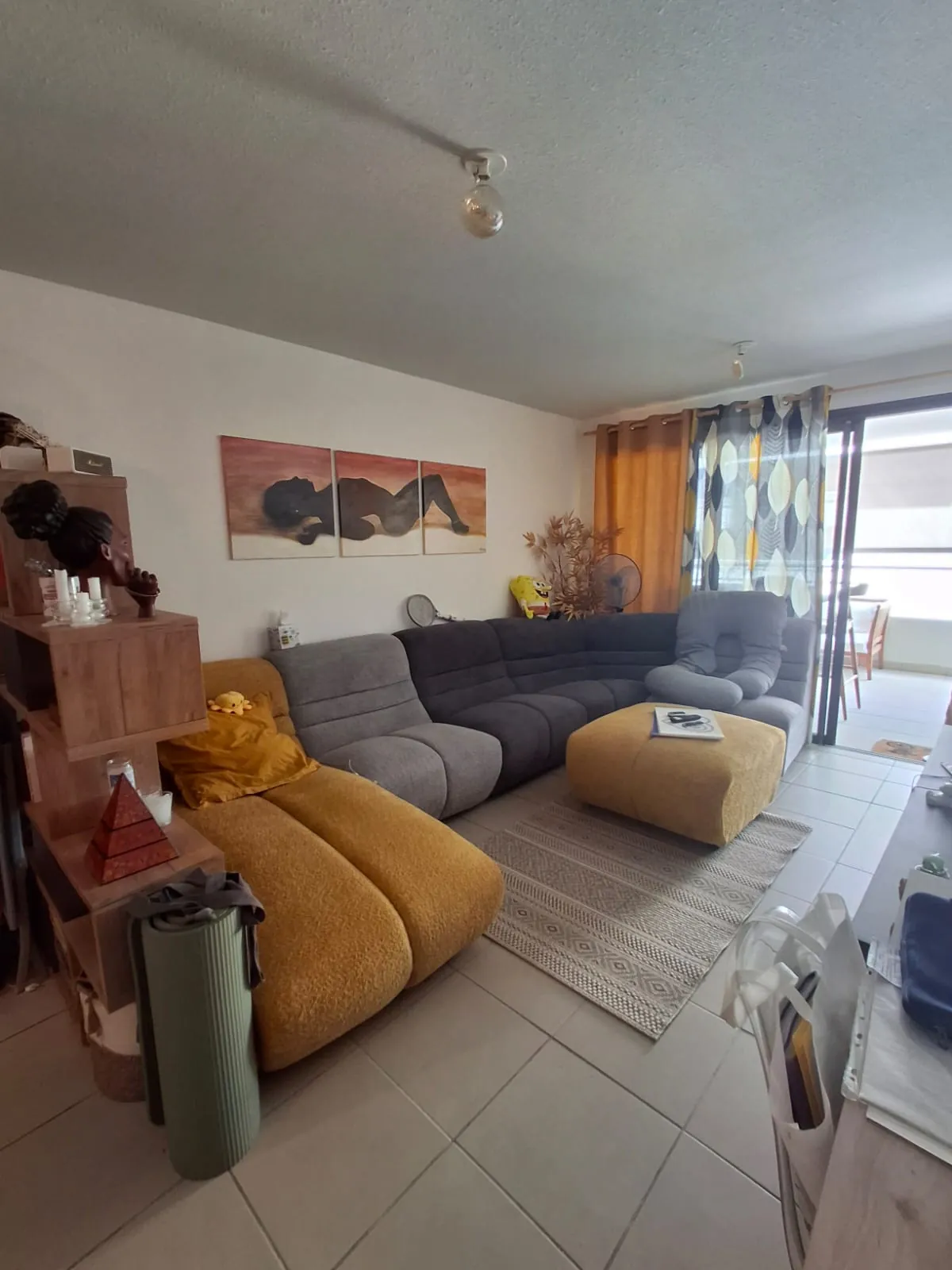 Bel appartement T3 à Fort-de-France avec parking et terrasse, idéal pour investissement locatif 