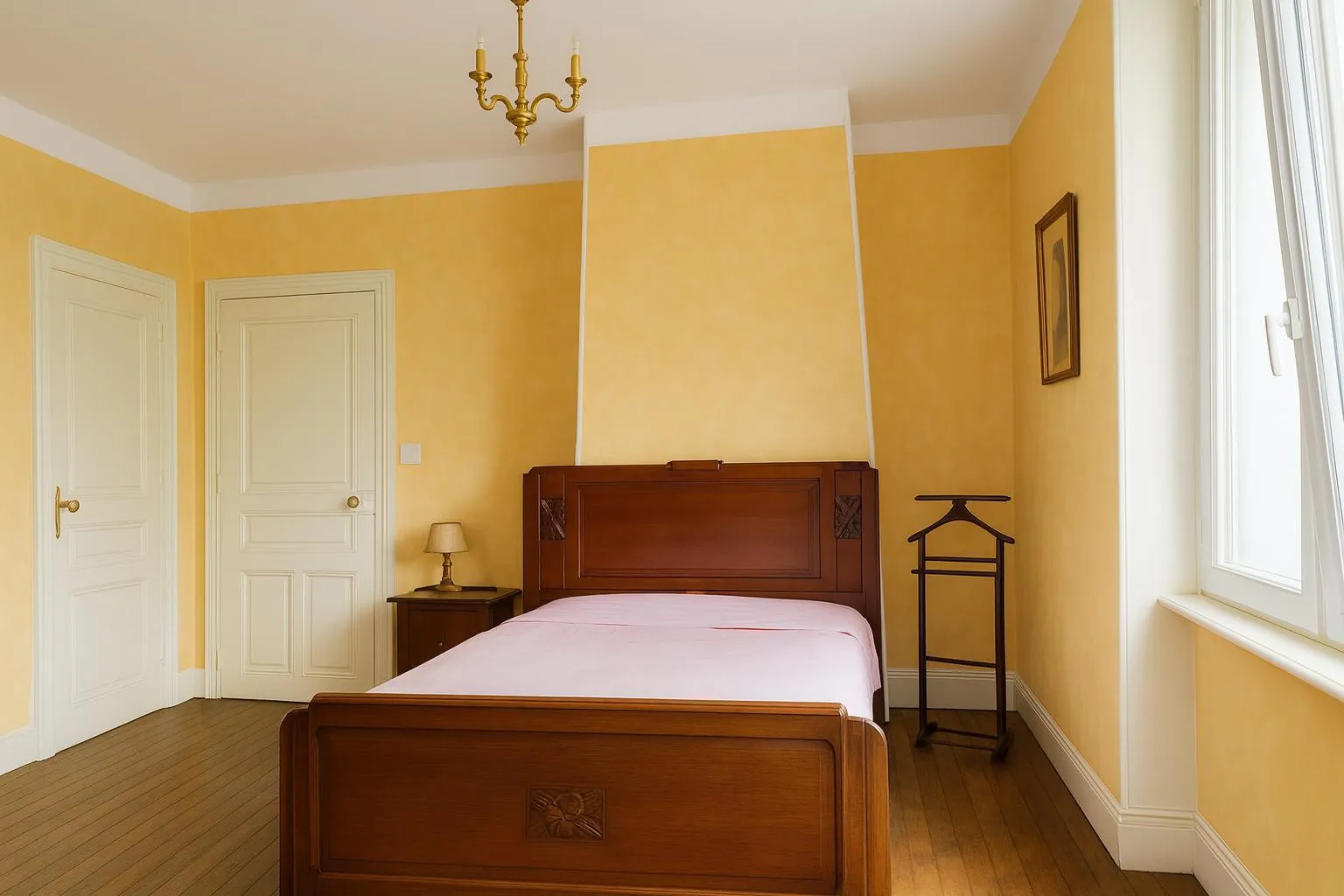 Maison individuelle de caractère avec dépendances à Longuyon - 125 m² 