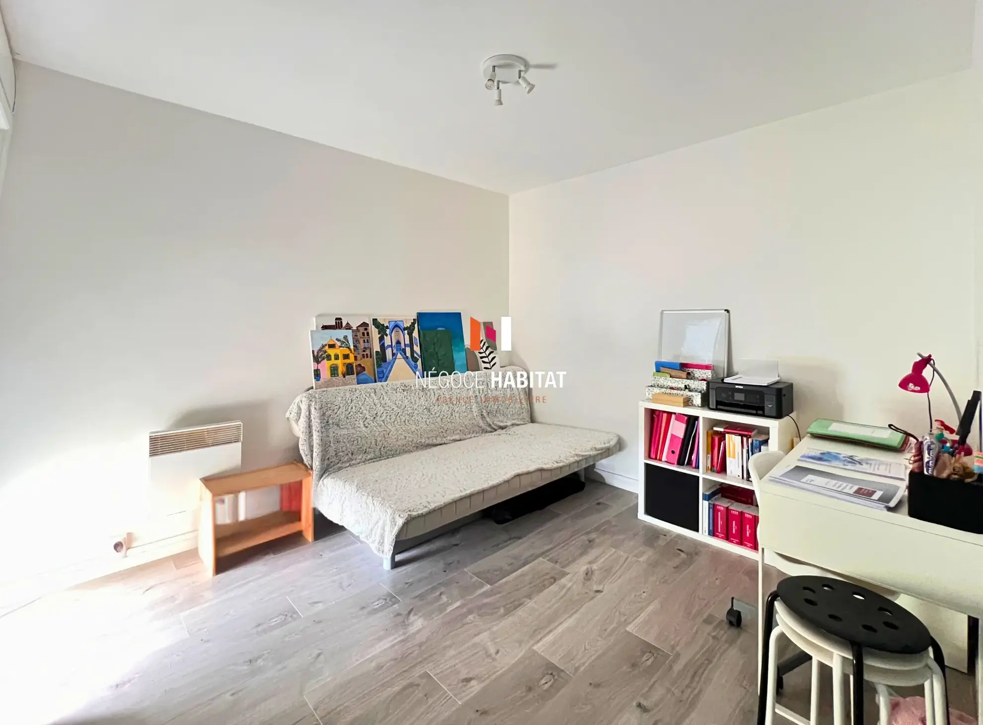 Appartement T4 à Lunel de 76,7 m² avec balcon et parking privé 