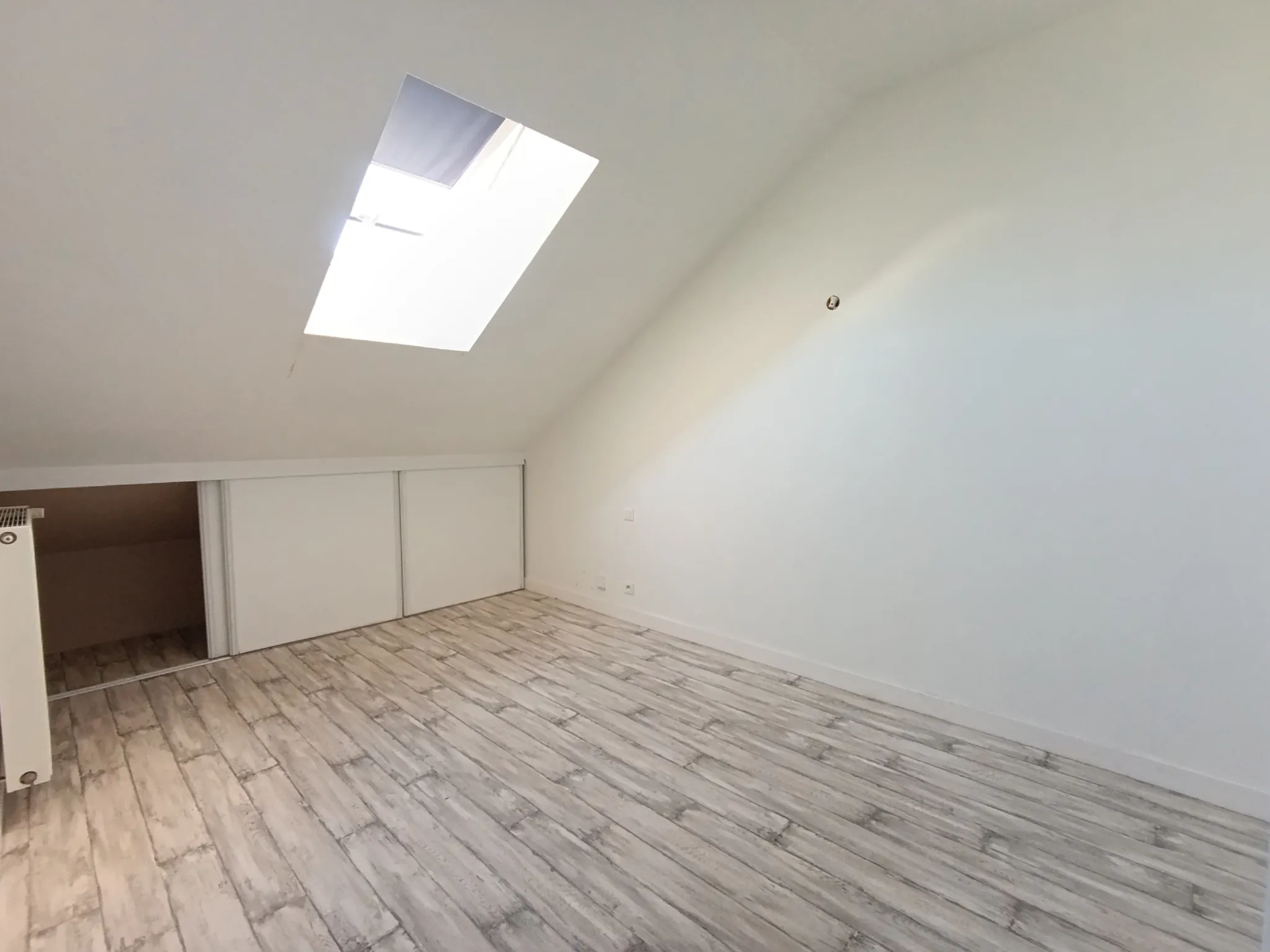 Vente d'un appartement T2 à Vichy avec cave et ascenseur 