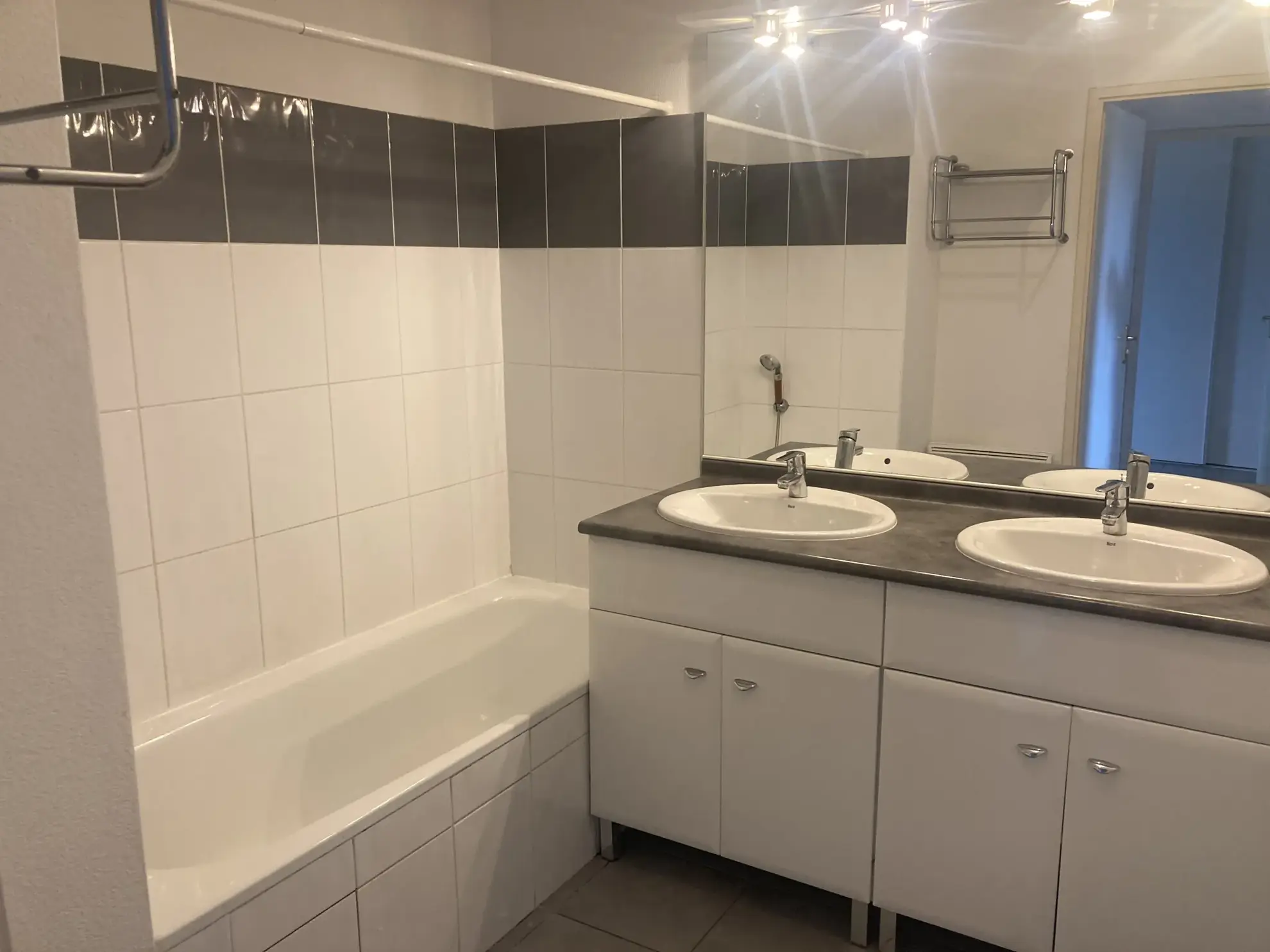 Appartement avec terrasse à Cépet en vente - 62,54 m² 