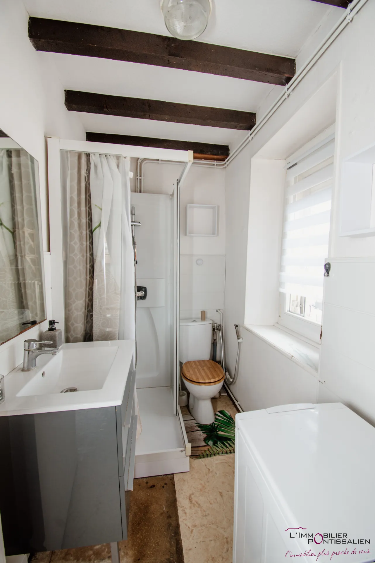 Appartement duplex 2 pièces avec loggia et cave à Pontarlier centre-ville 