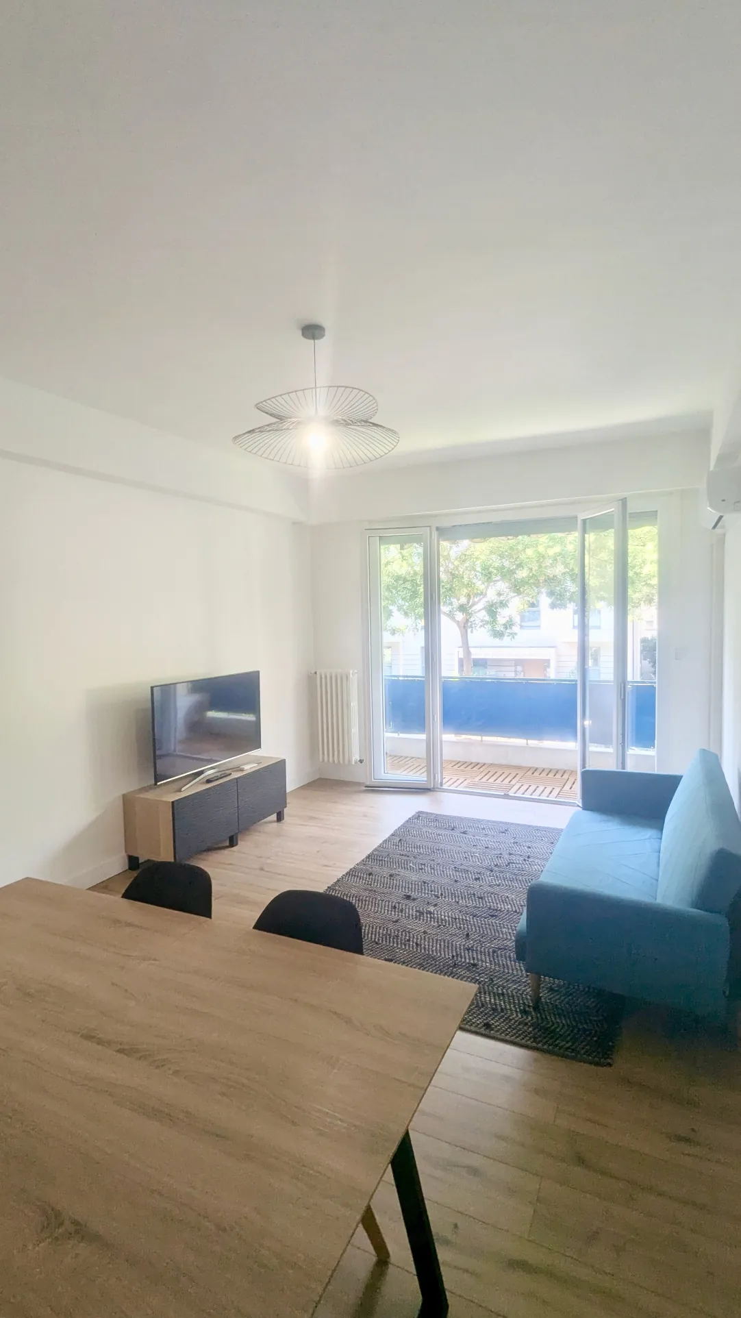 Appartement T3 rénové avec balcon sud à Nice Parc Impérial 