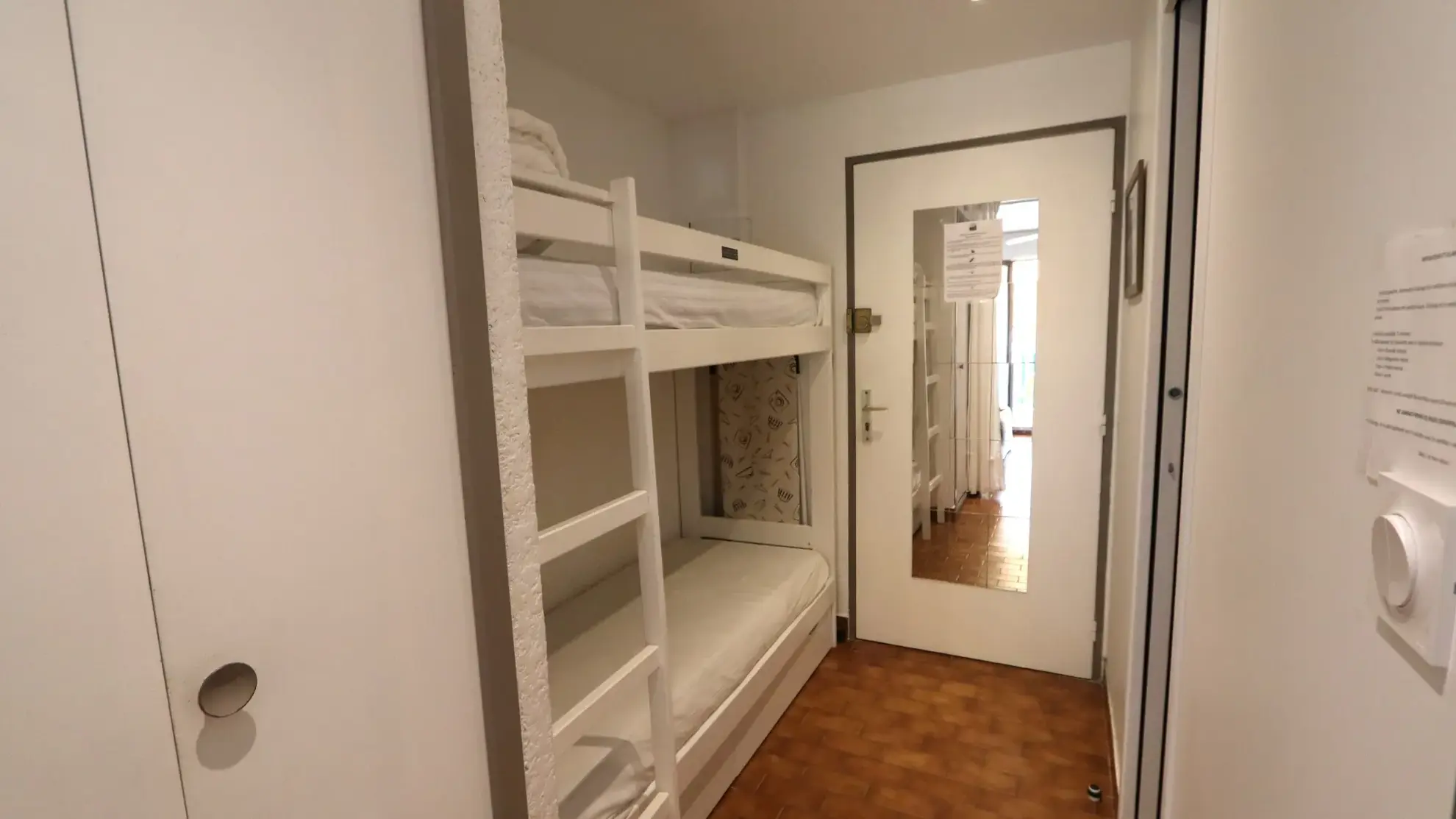 Studio à Bandol avec terrasse, proximité plages et centre-ville - Investissement ou pied-à-terre 