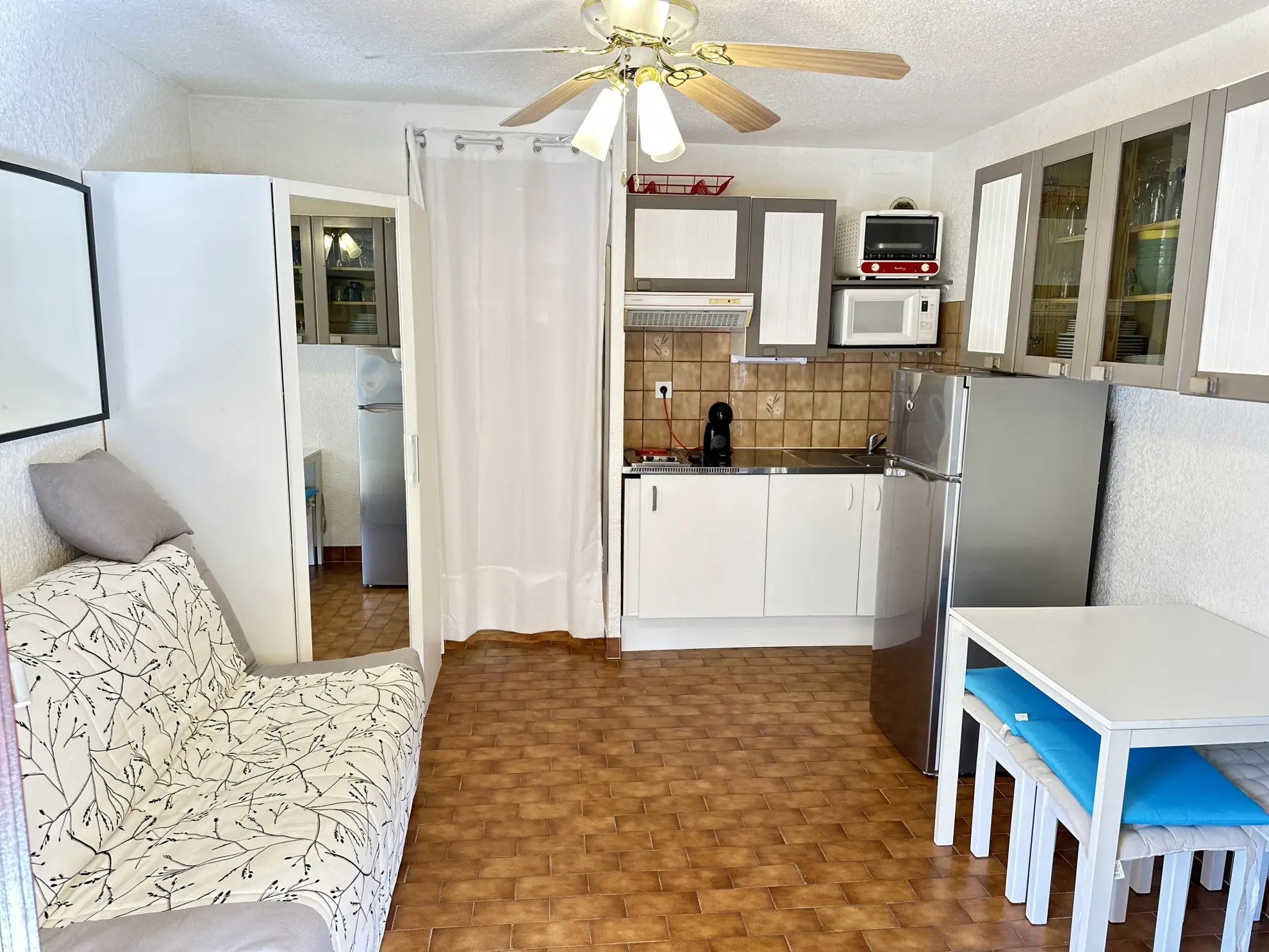 Studio à Bandol avec terrasse, proximité plages et centre-ville - Investissement ou pied-à-terre 