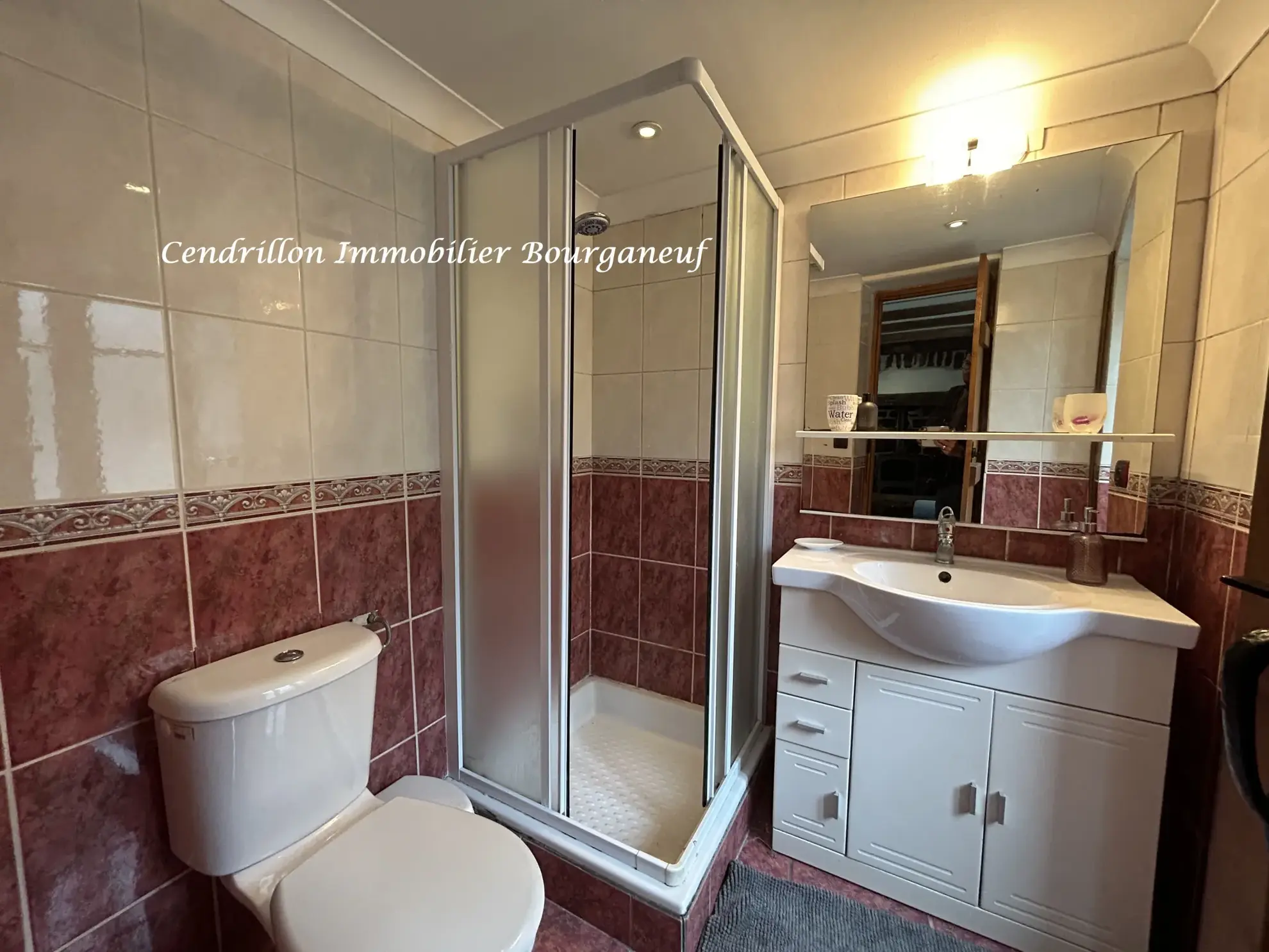 Maison en pierre de 60m² avec 2 chambres à Soubrebost, proche commodités 