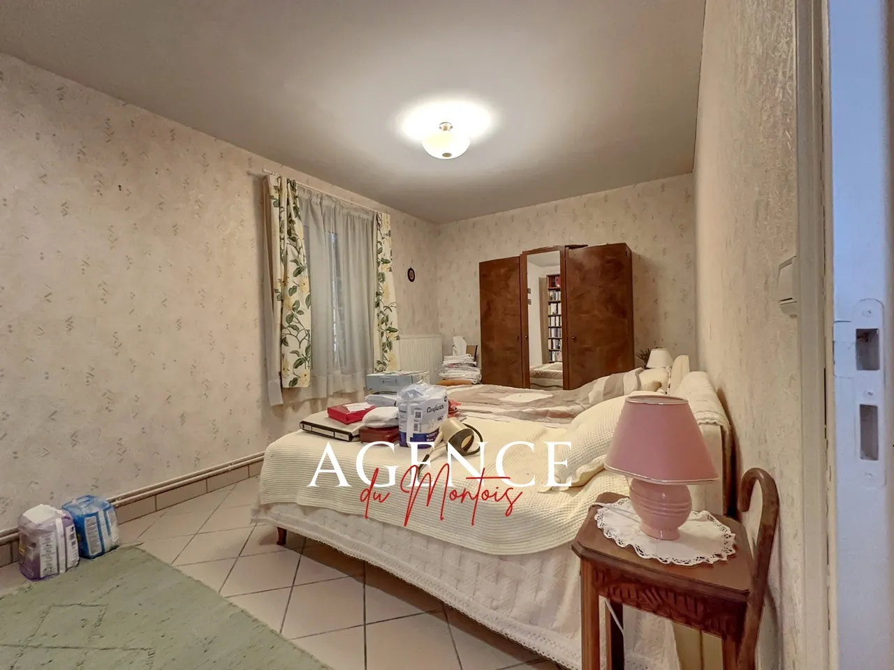 Maison de village à rénover avec dépendances à Donnemarie-Dontilly 