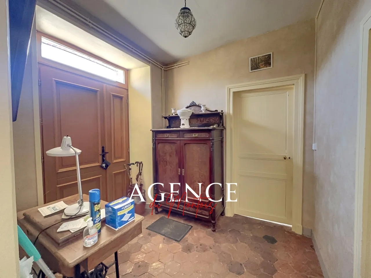 Maison de village à rénover avec dépendances à Donnemarie-Dontilly 