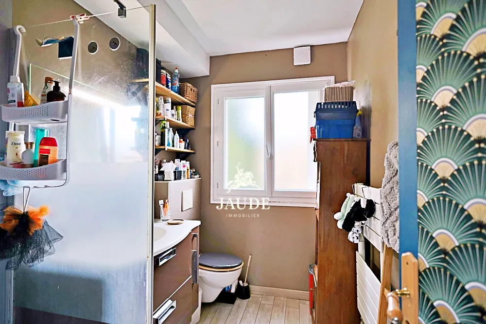 Maison de ville à Clermont-Ferrand secteur Montjuzet – 135 m², 4 chambres 