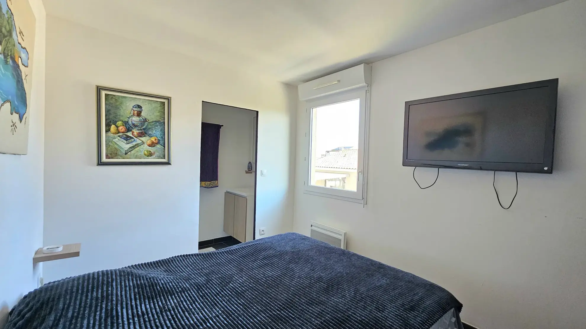 Maison familiale avec piscine à Saint-Thibéry, 4 chambres, terrasse et garage sécurisé 