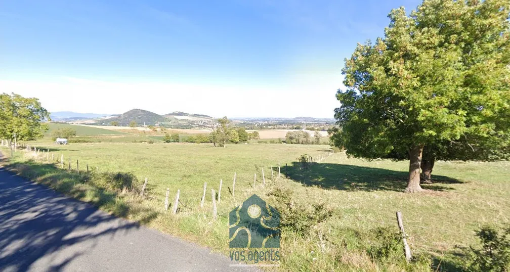 Terrain à bâtir viabilisé à Montmorin - Opportunité rare dans environnement boisé 