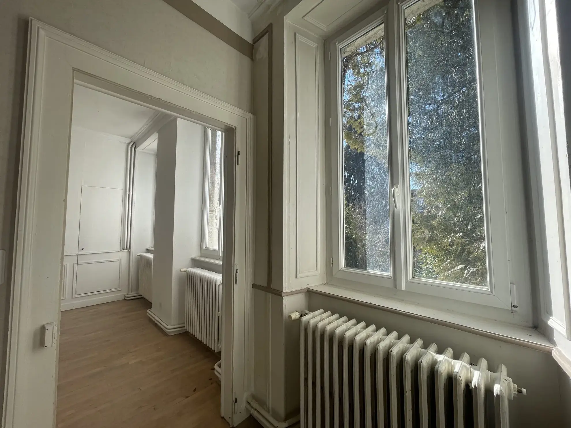 Appartement T3 lumineux avec jardin et cave à Pontarlier 