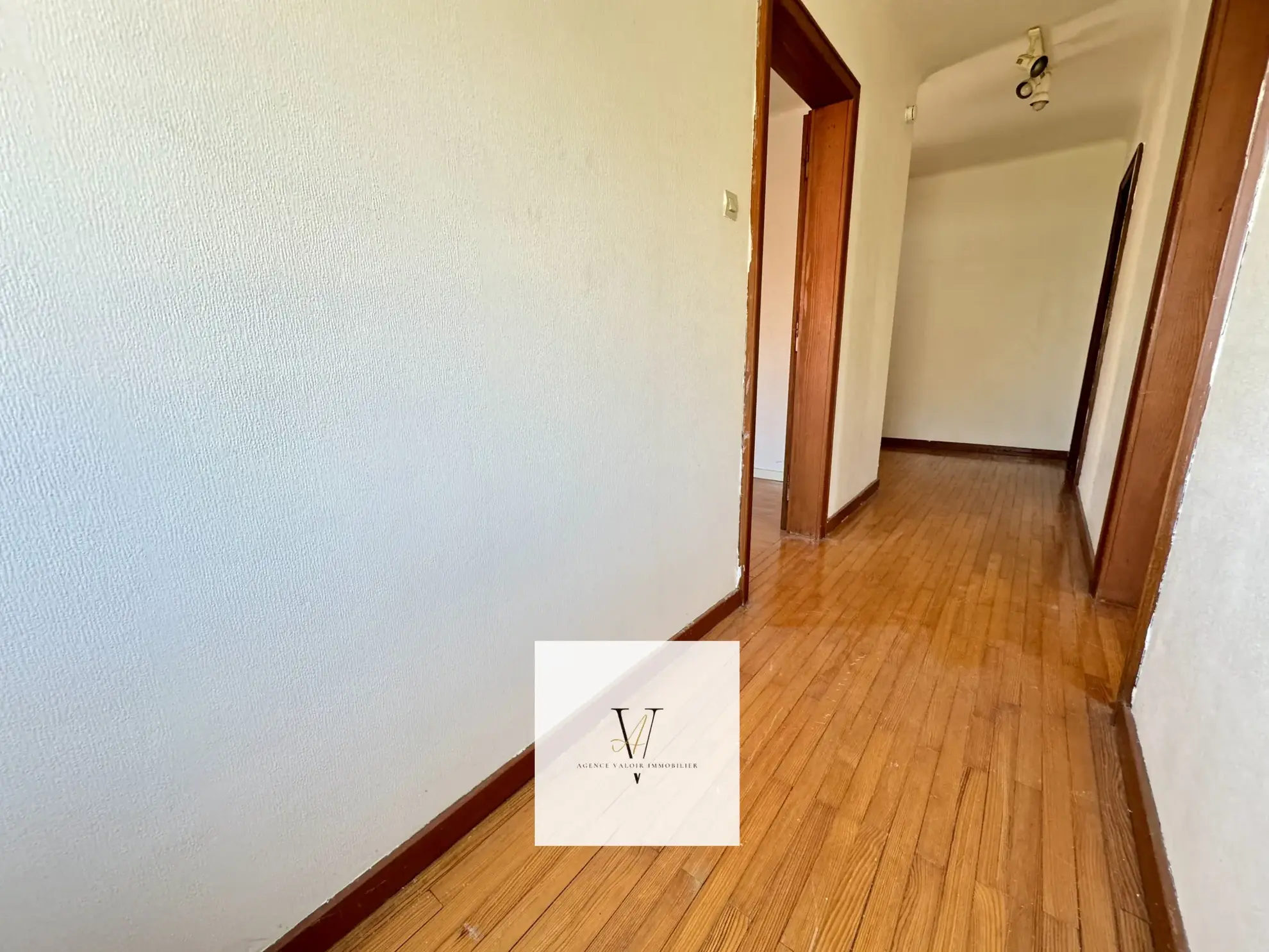 Maison à Cadenbronn à diviser en 3 appartements avec loft, investissement immobilier 