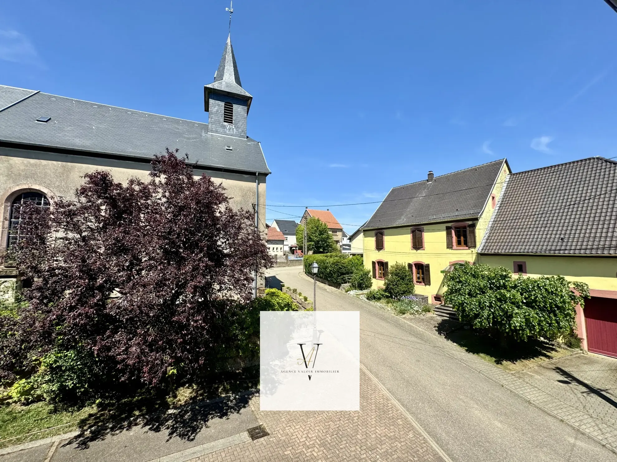 Maison à Cadenbronn à diviser en 3 appartements avec loft, investissement immobilier 