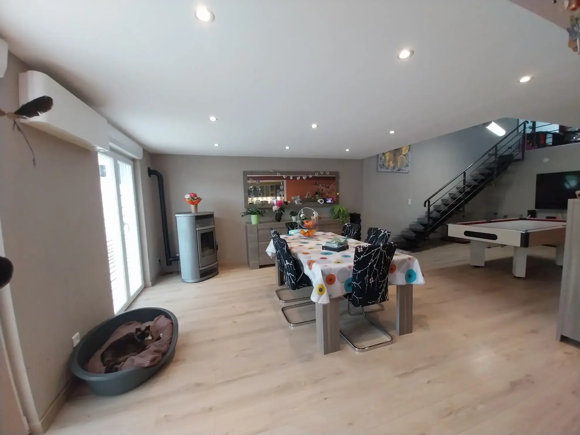 Maison moderne de 172 m² avec jardin, garage et hautes performances énergétiques à Secourt 