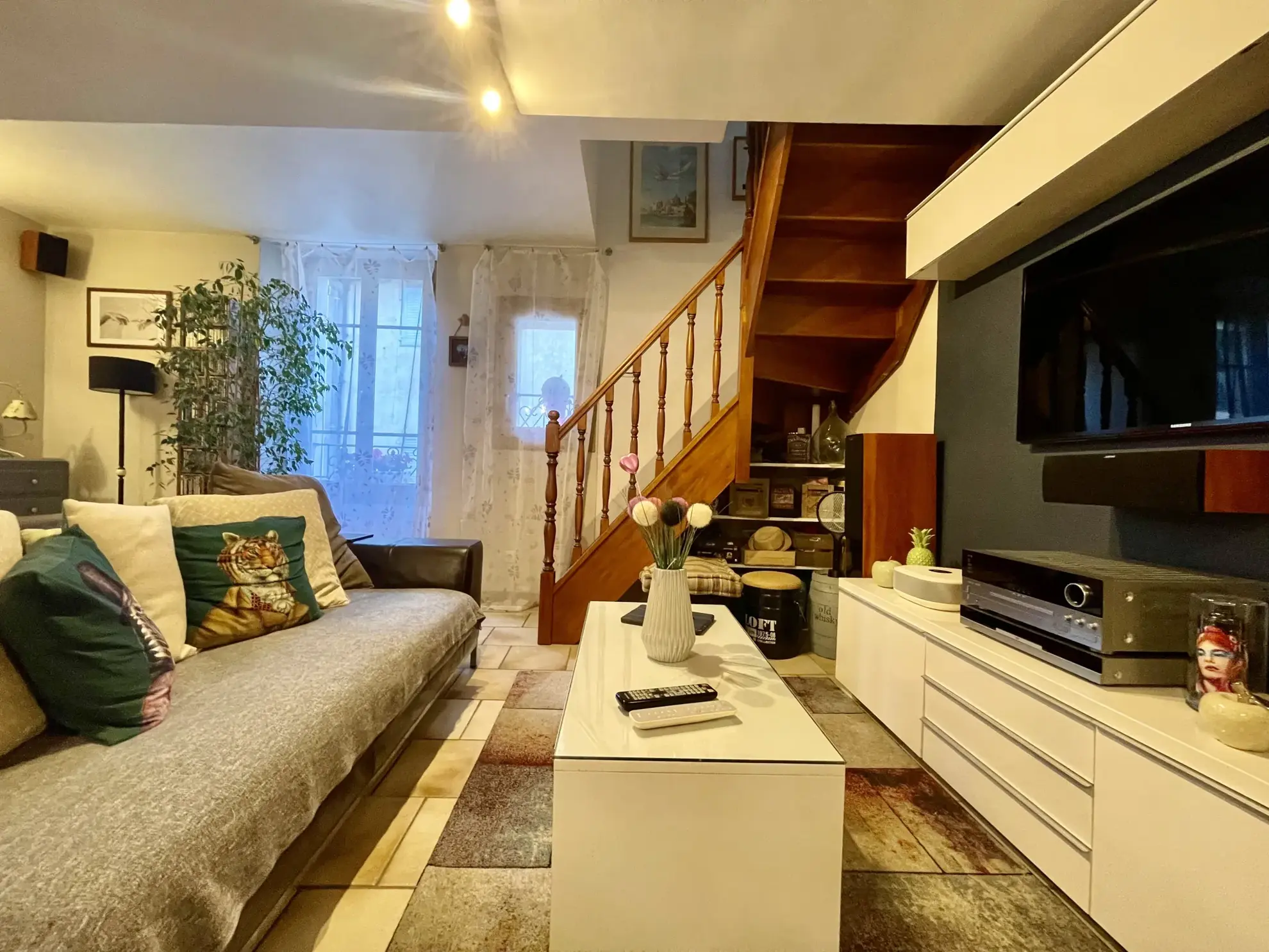 Triplex de 108 m² à Trans-en-Provence, centre village avec 4 chambres