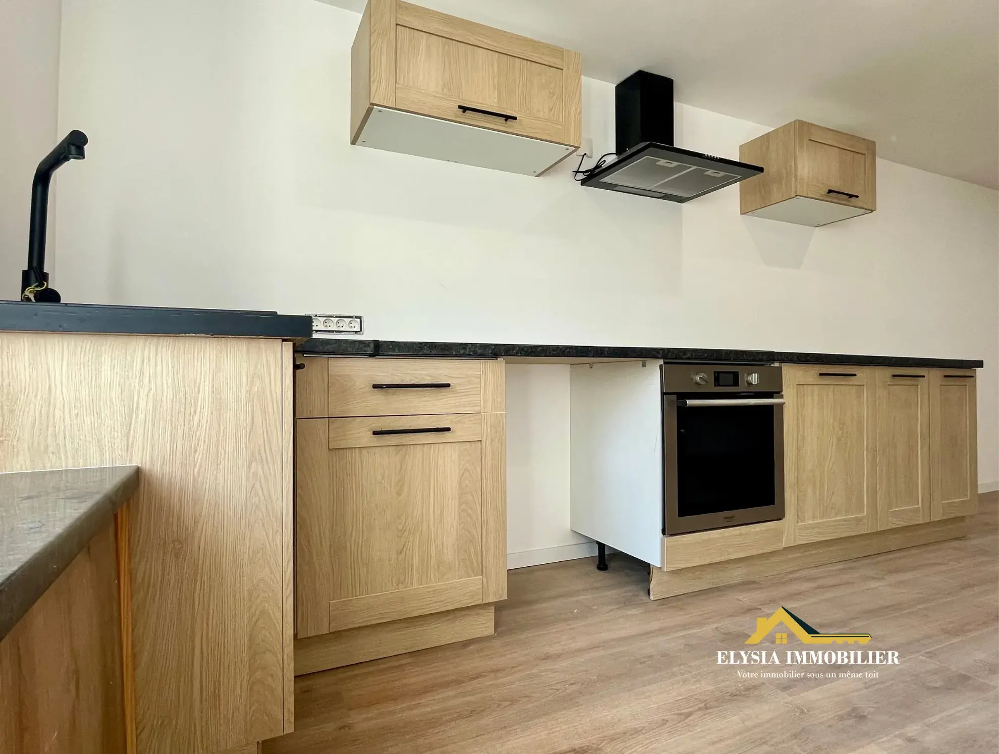 Maison de ville rénovée avec 4 chambres à Commercy, 127 m² 