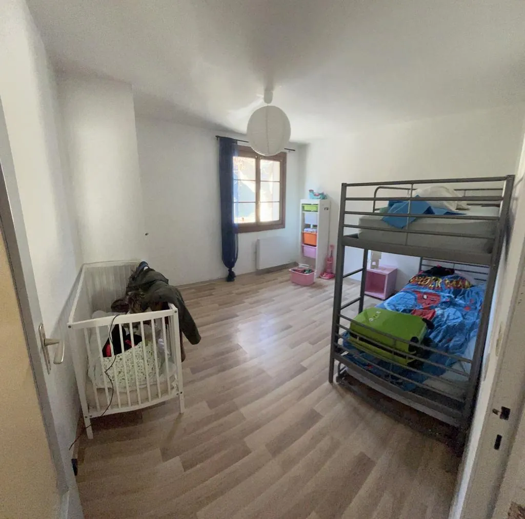 Appartement lumineux 3 pièces à Tende — 62 m² rénové 