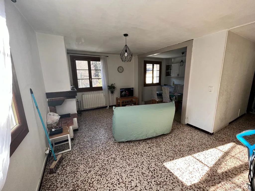 Appartement lumineux 3 pièces à Tende — 62 m² rénové 