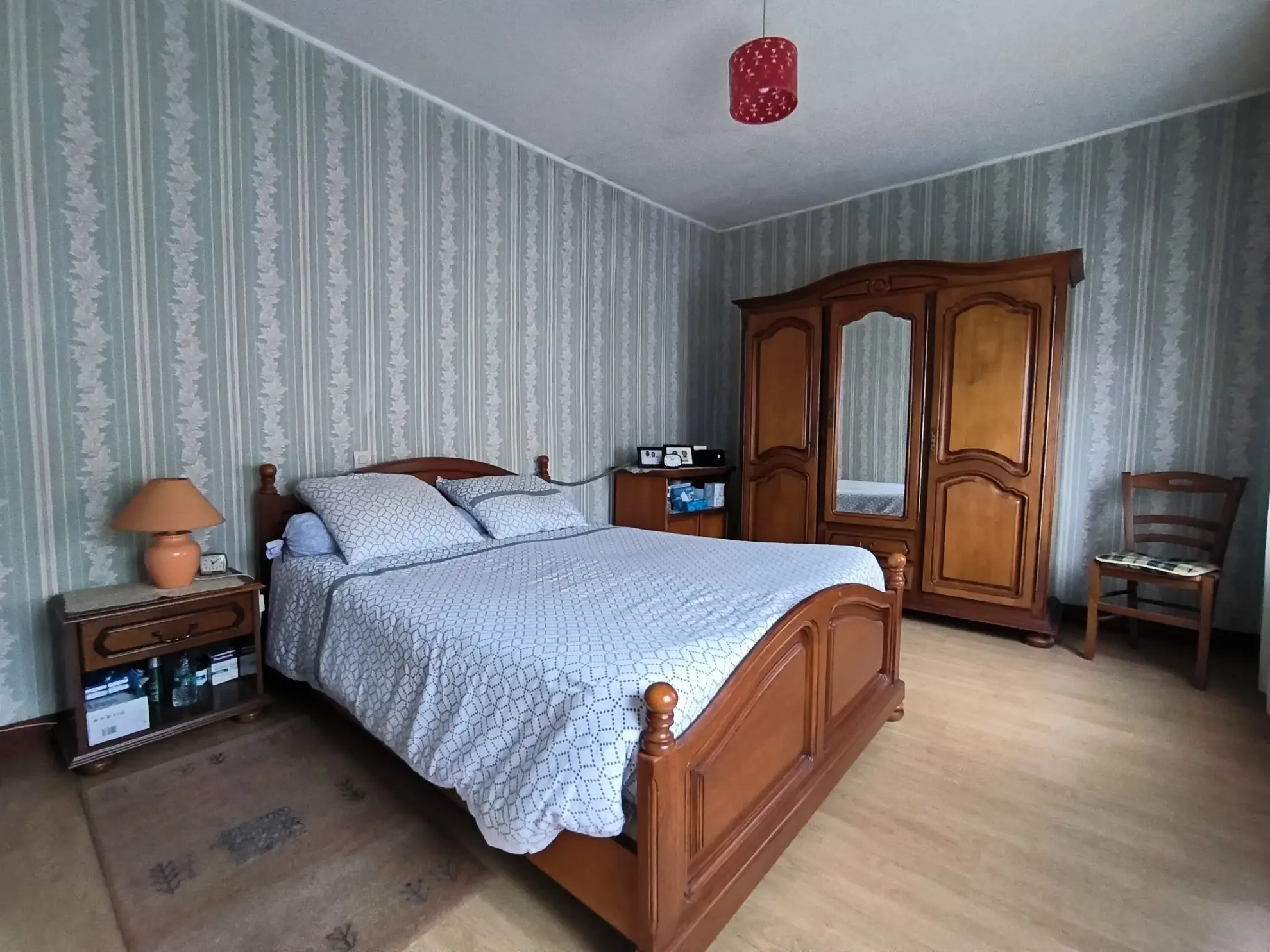 À vendre maison de 90 m² avec 6 pièces à Caudebec-lès-Elbeuf 