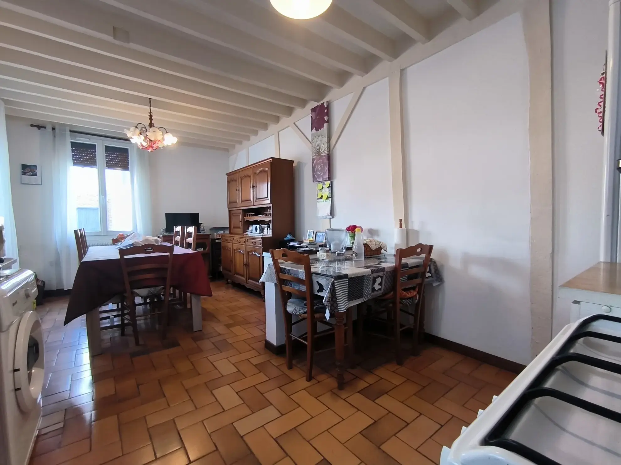 À vendre maison de 90 m² avec 6 pièces à Caudebec-lès-Elbeuf 