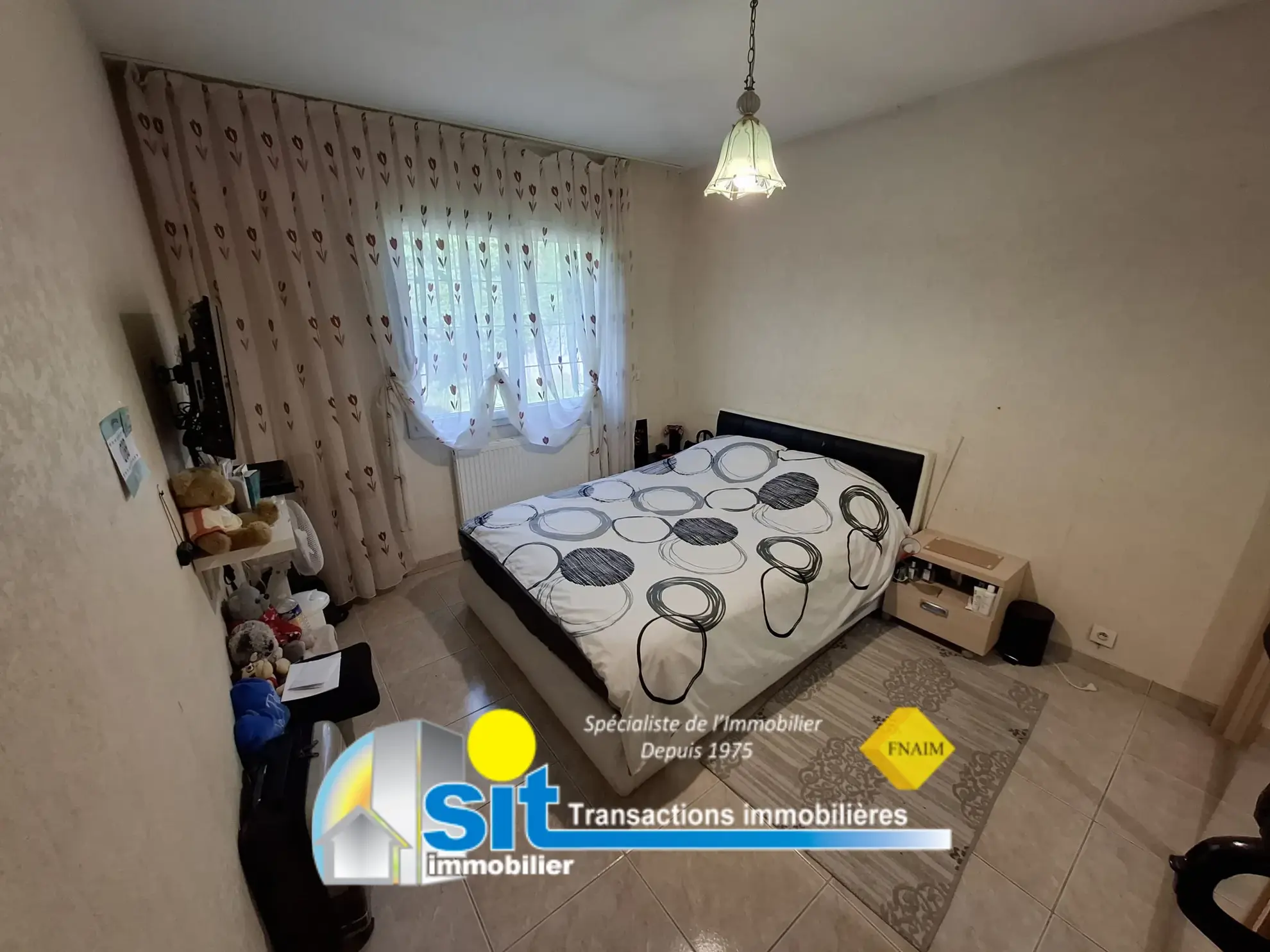 Belle maison familiale de 136 m² à Chanas avec garage et vue sur le Pilat 