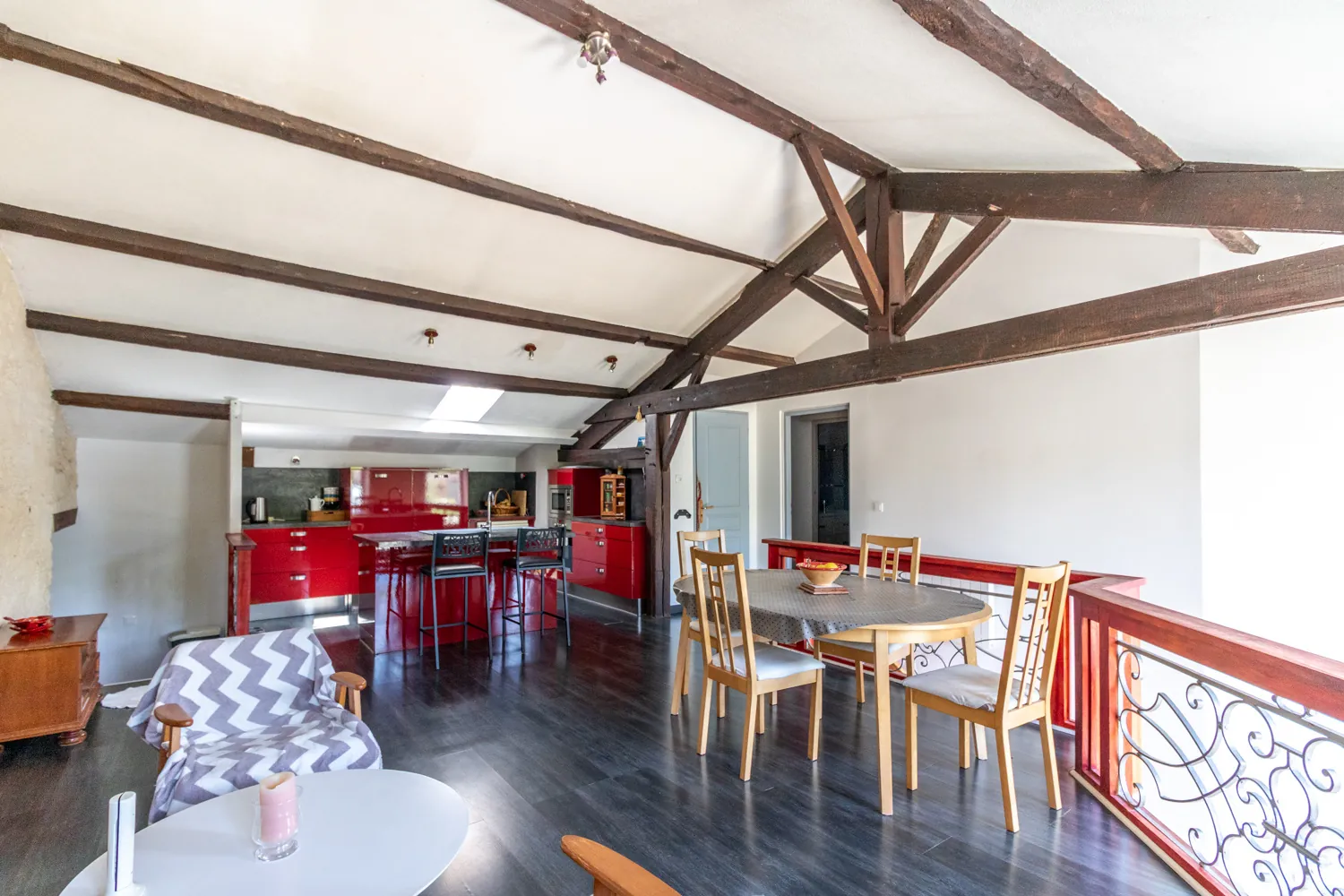 Maison 6 chambres avec piscine et grand terrain à Saintes, Chaniers 