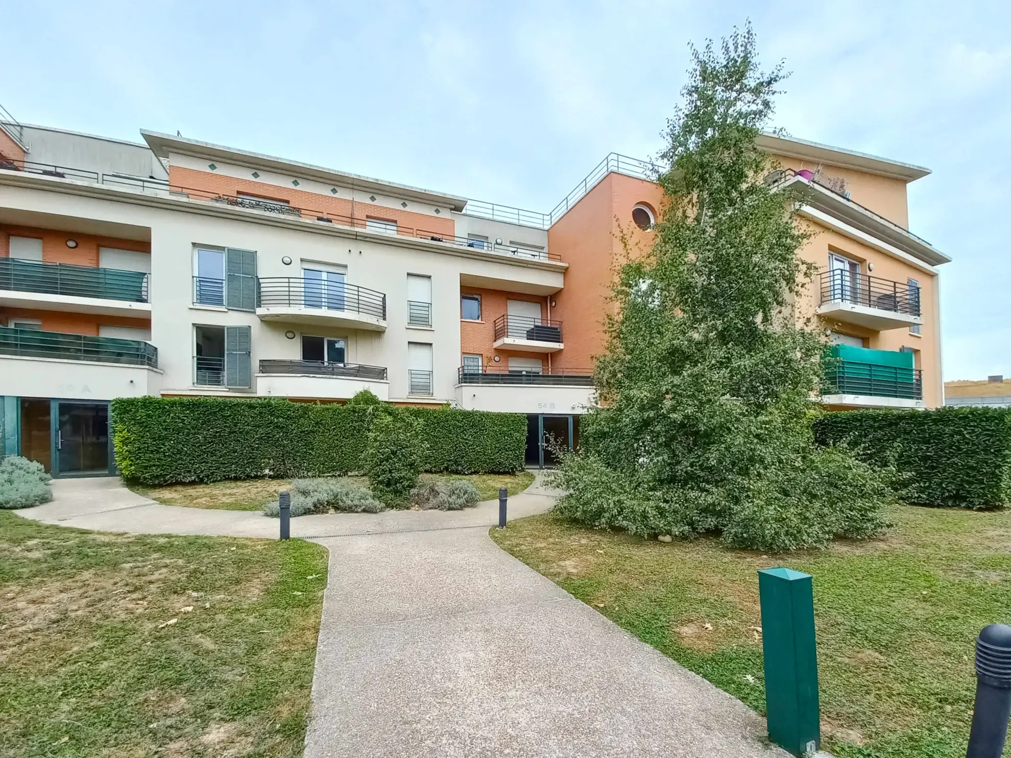 Appartement récent avec terrasse à Créteil Pointe du Lac - Dernier étage 