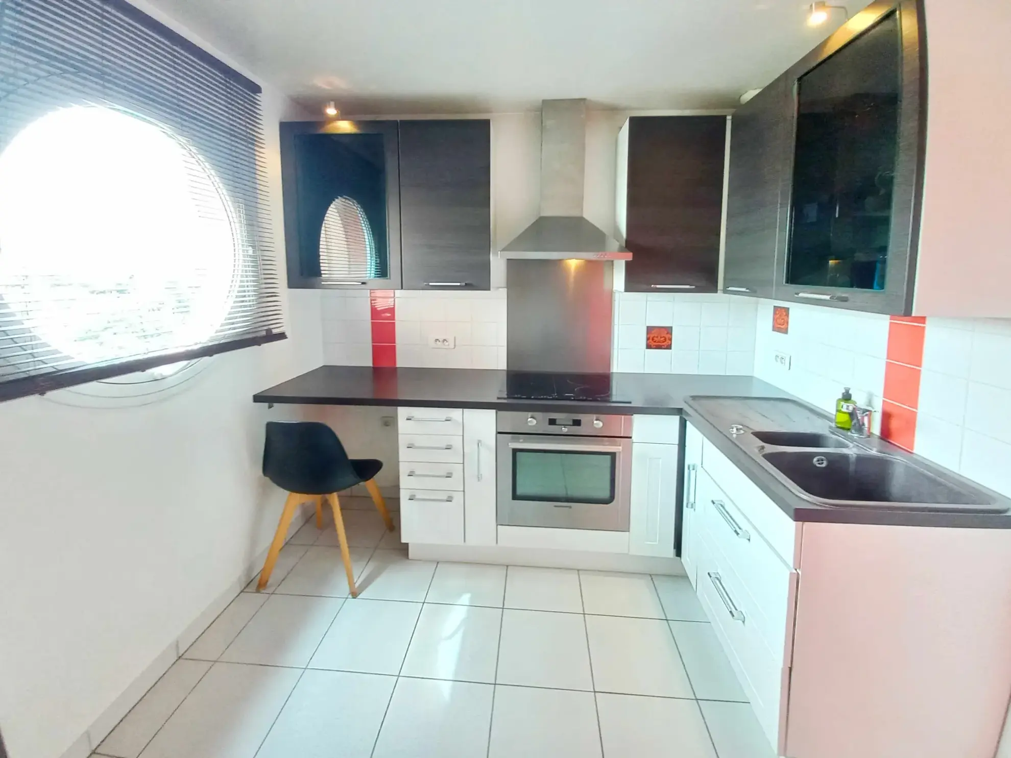 Appartement récent avec terrasse à Créteil Pointe du Lac - Dernier étage 