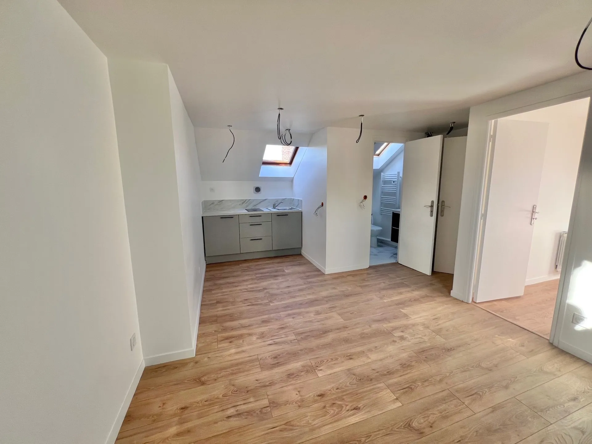 Appartement rénové de 24,30 m² avec cave à Rouen - Place Saint-Marc 