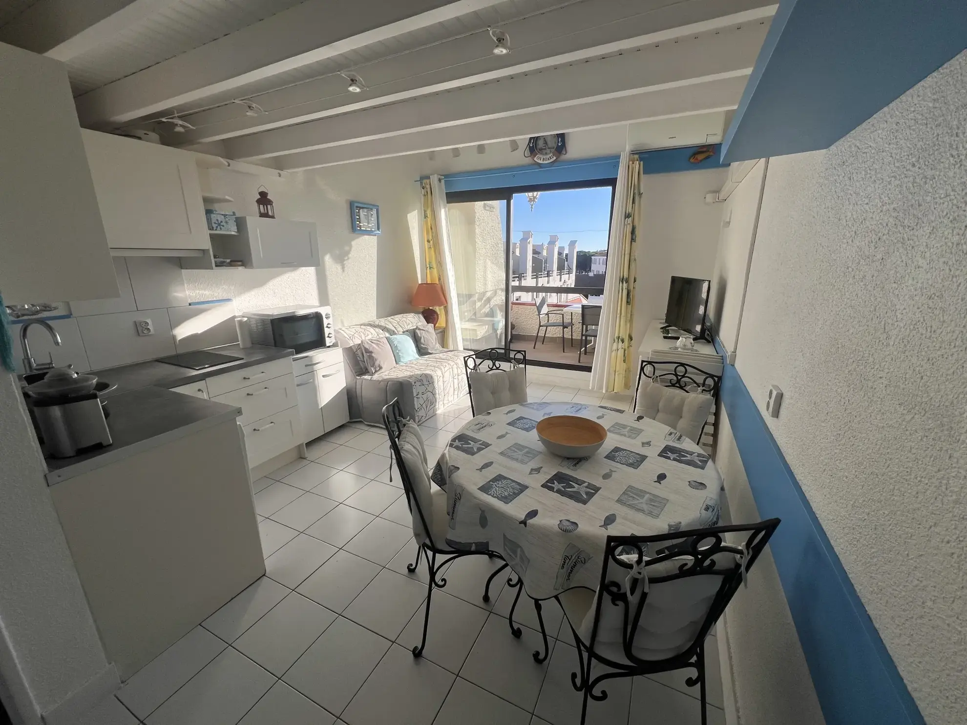 Appartement duplex rénové avec vue sur port et Pyrénées à Barcares 