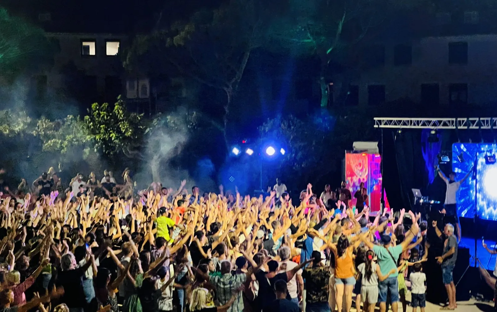 Appartement duplex rénové avec vue sur port et Pyrénées à Barcares 